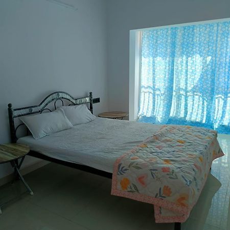 Zanita Heights Seaview Apartment Bogmalo Luaran gambar